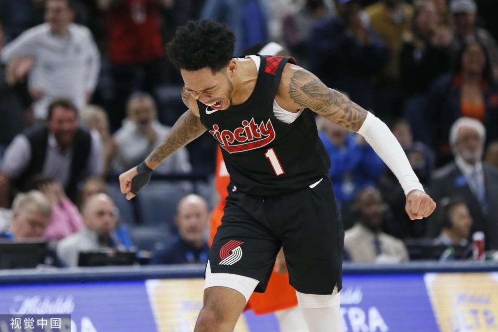 他不仅仅是 他不仅仅是